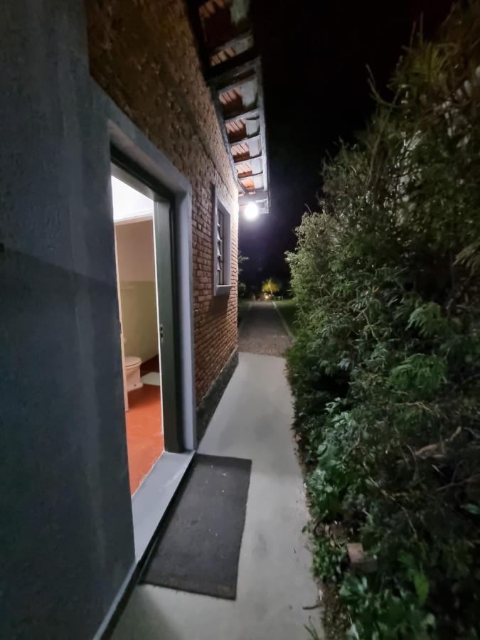 아찌바이아 Casa Dom Quixote, Pequena Chacara No Centro Da Cidade 빌라 외부 사진